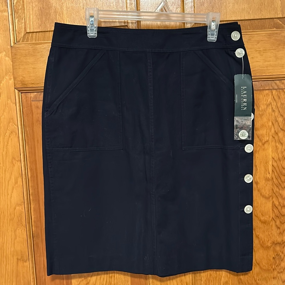 Lauren Ralph Lauren navy Pencil Skirt W/Full side buttons Size 10-NWTS